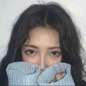 Meet your Posher, Cornelia